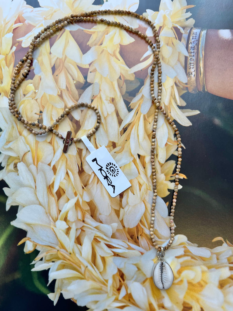 Mila necklace