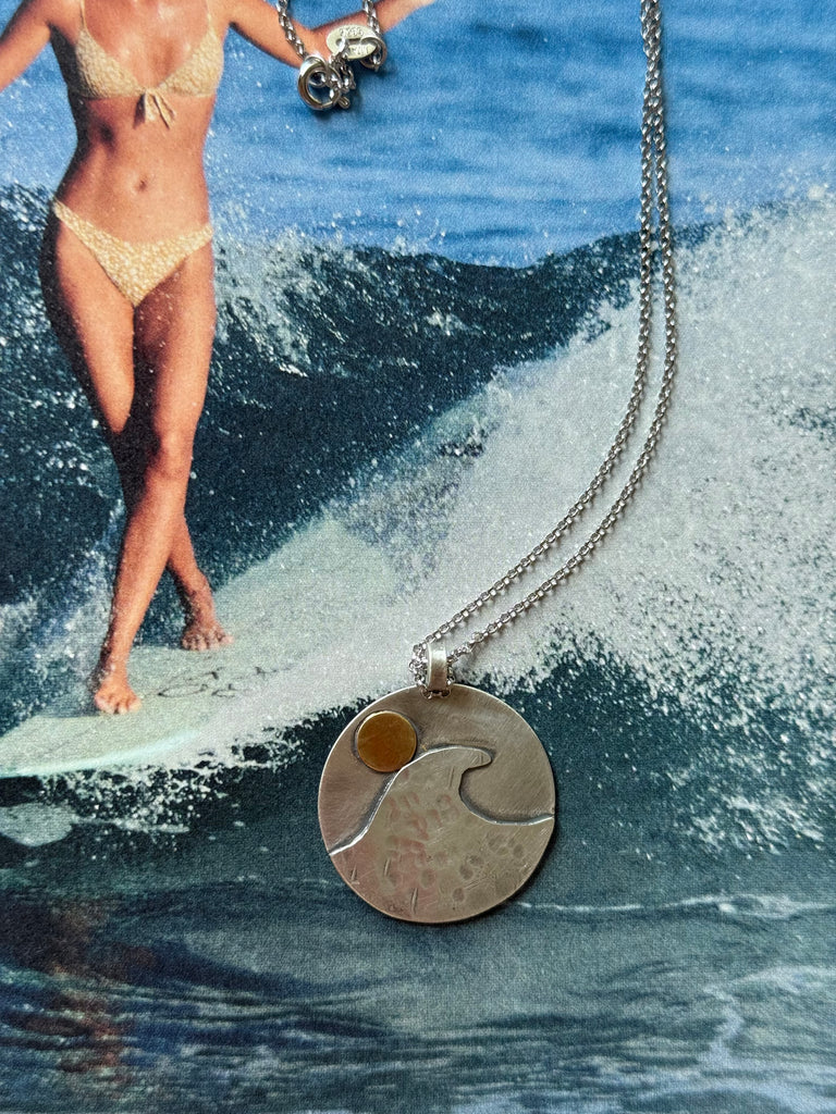 Waves Lover Necklace