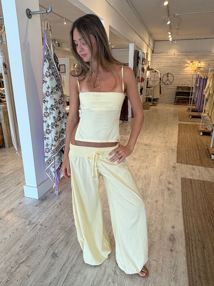 Golden Flow Top