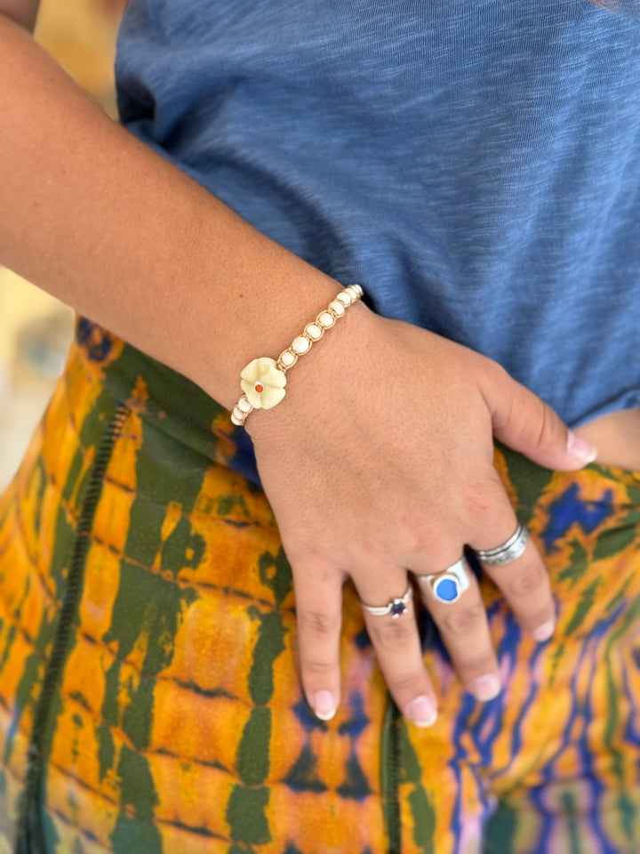 Amiga bracelet, buy  one get one  free, for your bestie!