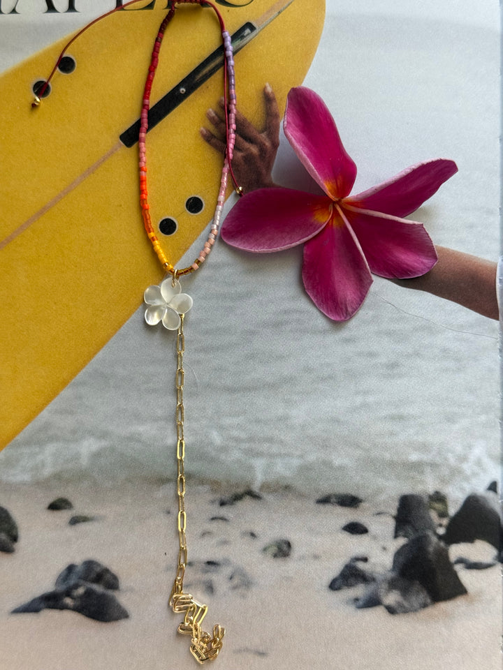 Lara L petal  glow hand chain