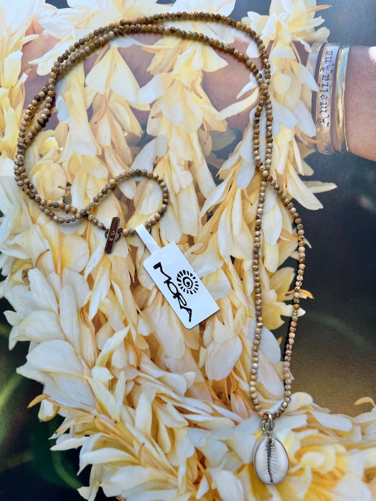 Mila necklace