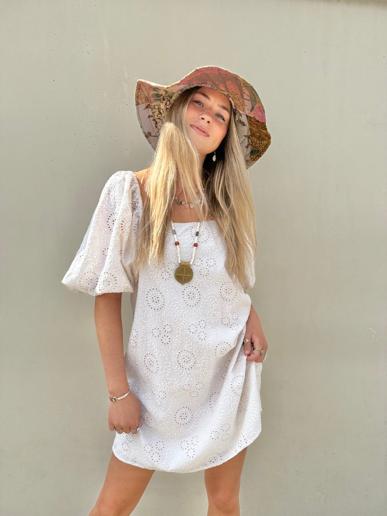 Preloved jens pirate booty dress