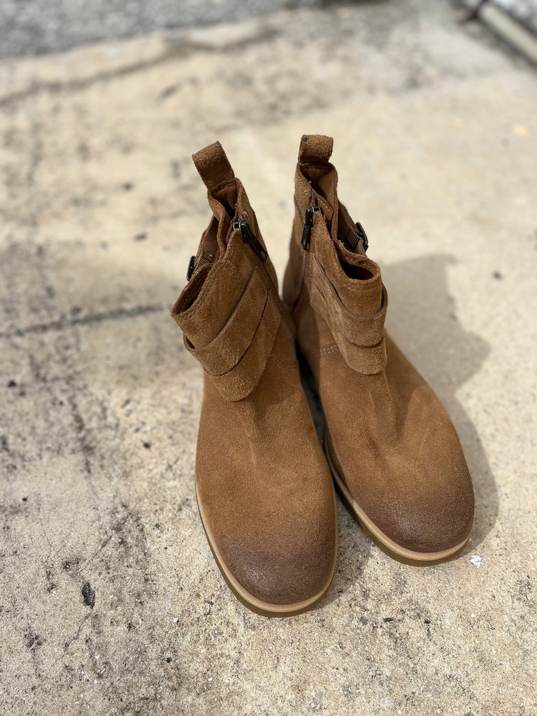 Brand by ugg deals