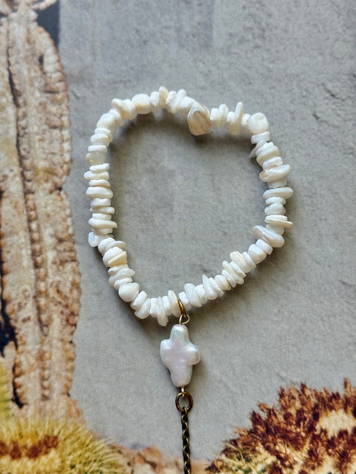 Lara L Desert Pearl Handchain ( from our desert collection)