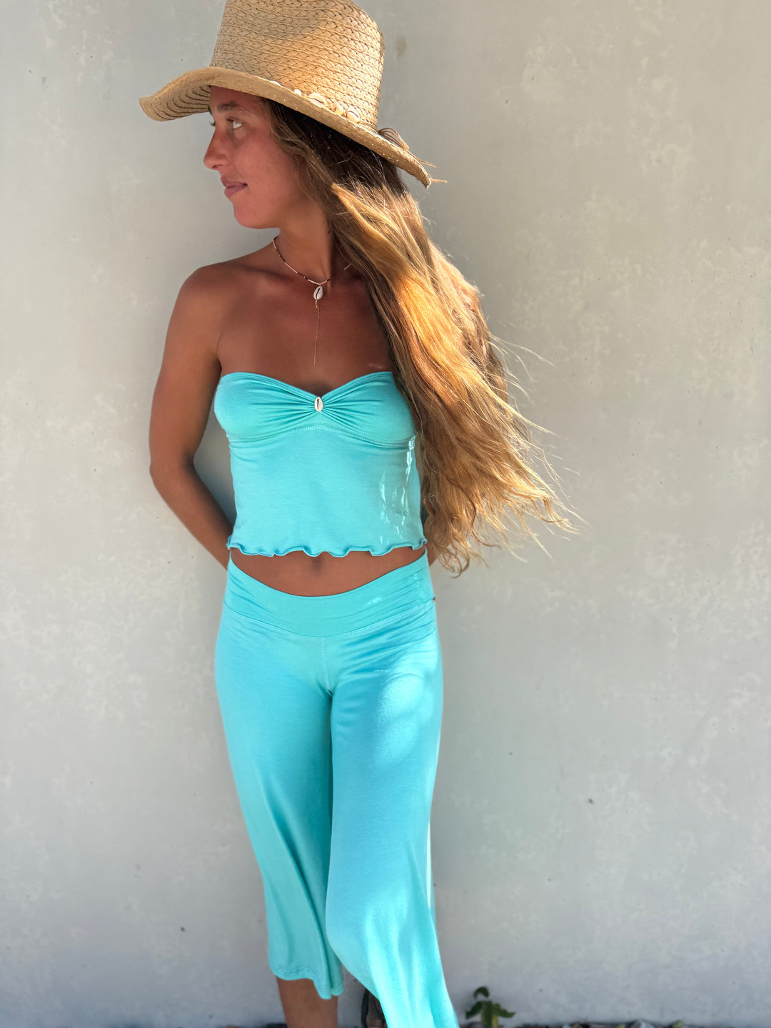 Kaia Calypso Capri