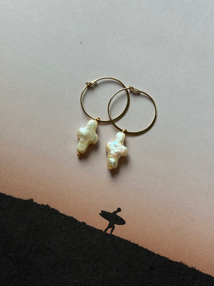 Lara L. Luz Del Mar Earrings