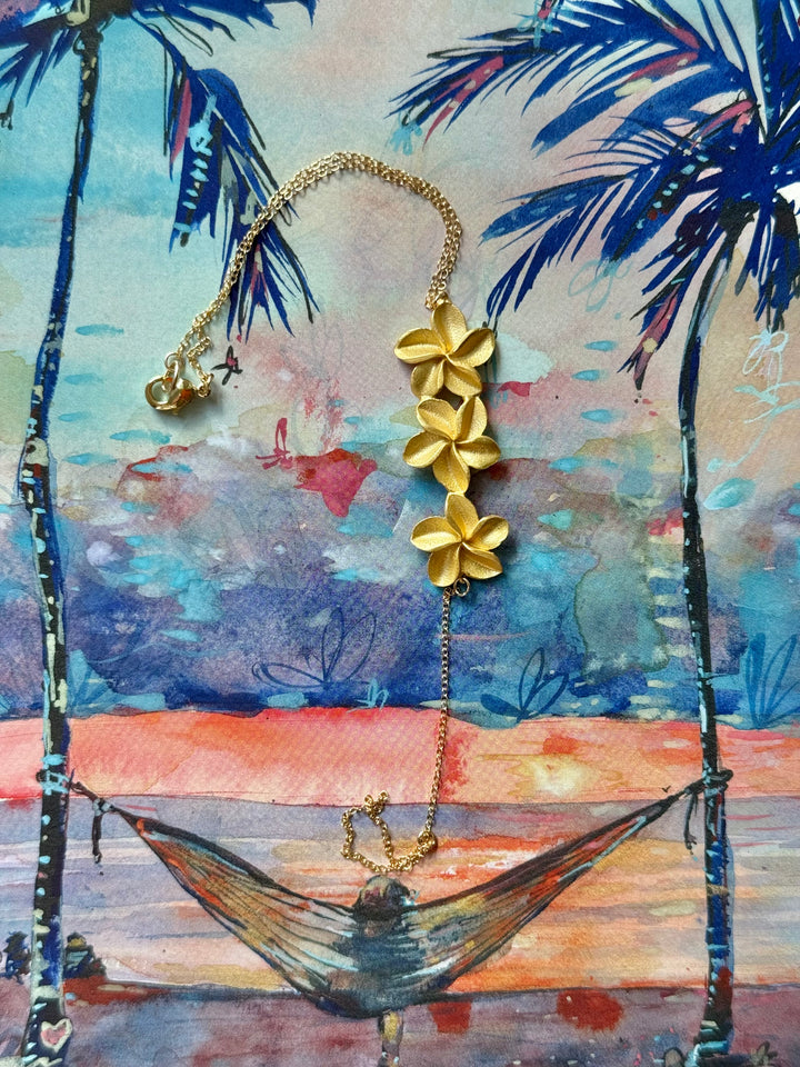 Plumeria Handchain