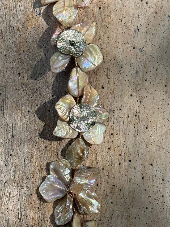 Lara L Pearl Bloom Choker