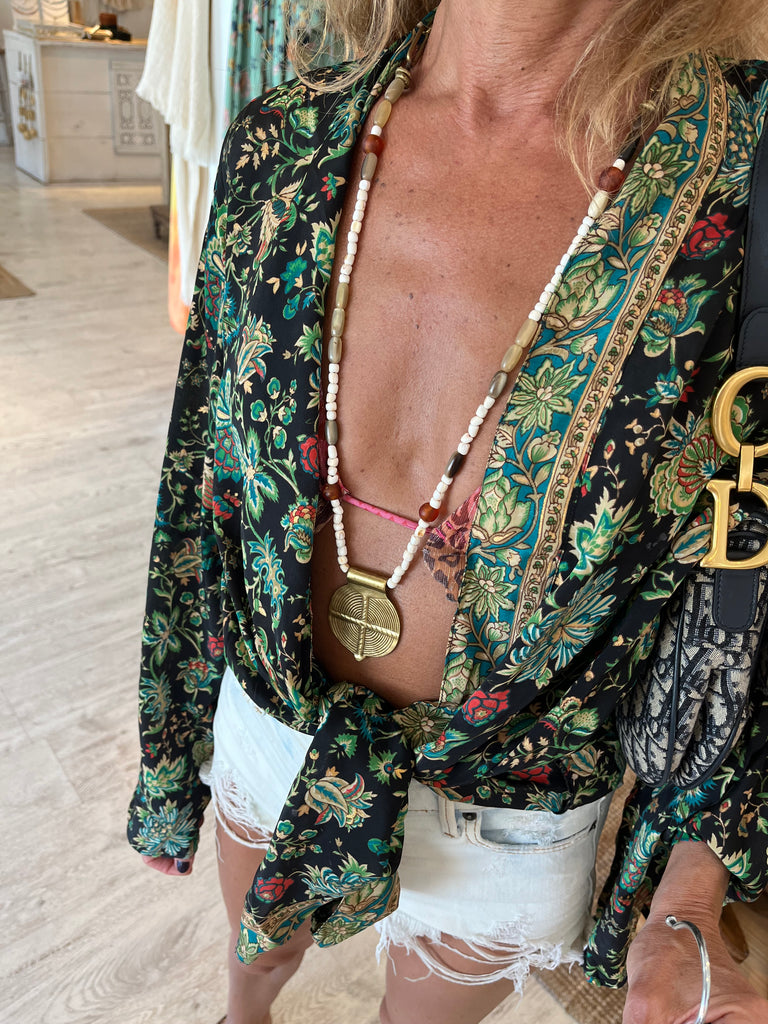 Lara love necklace