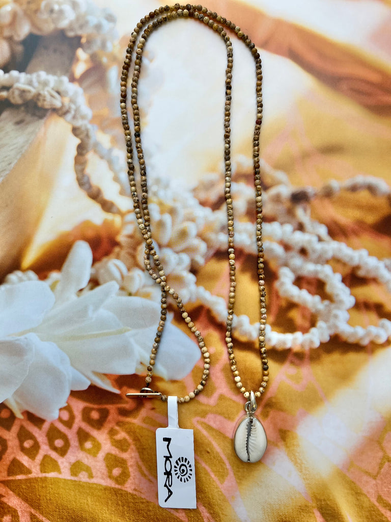 Mila necklace