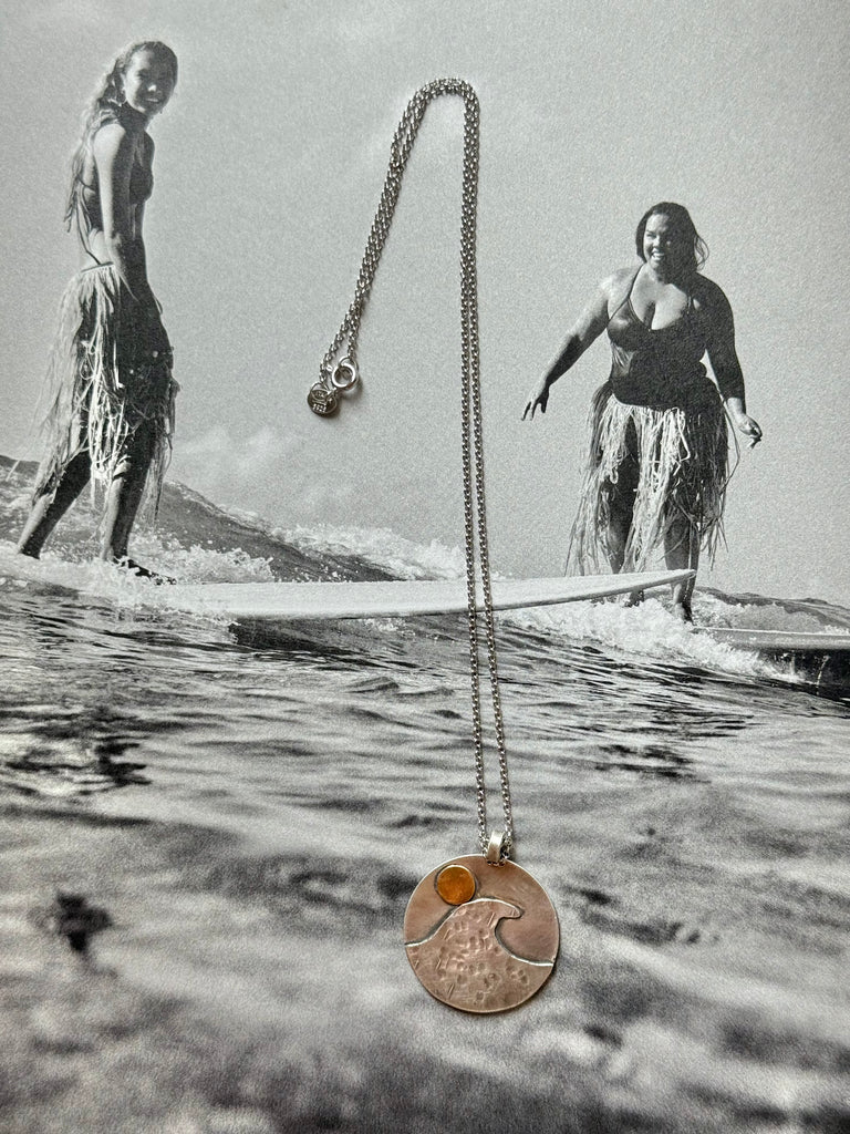 Waves Lover Necklace