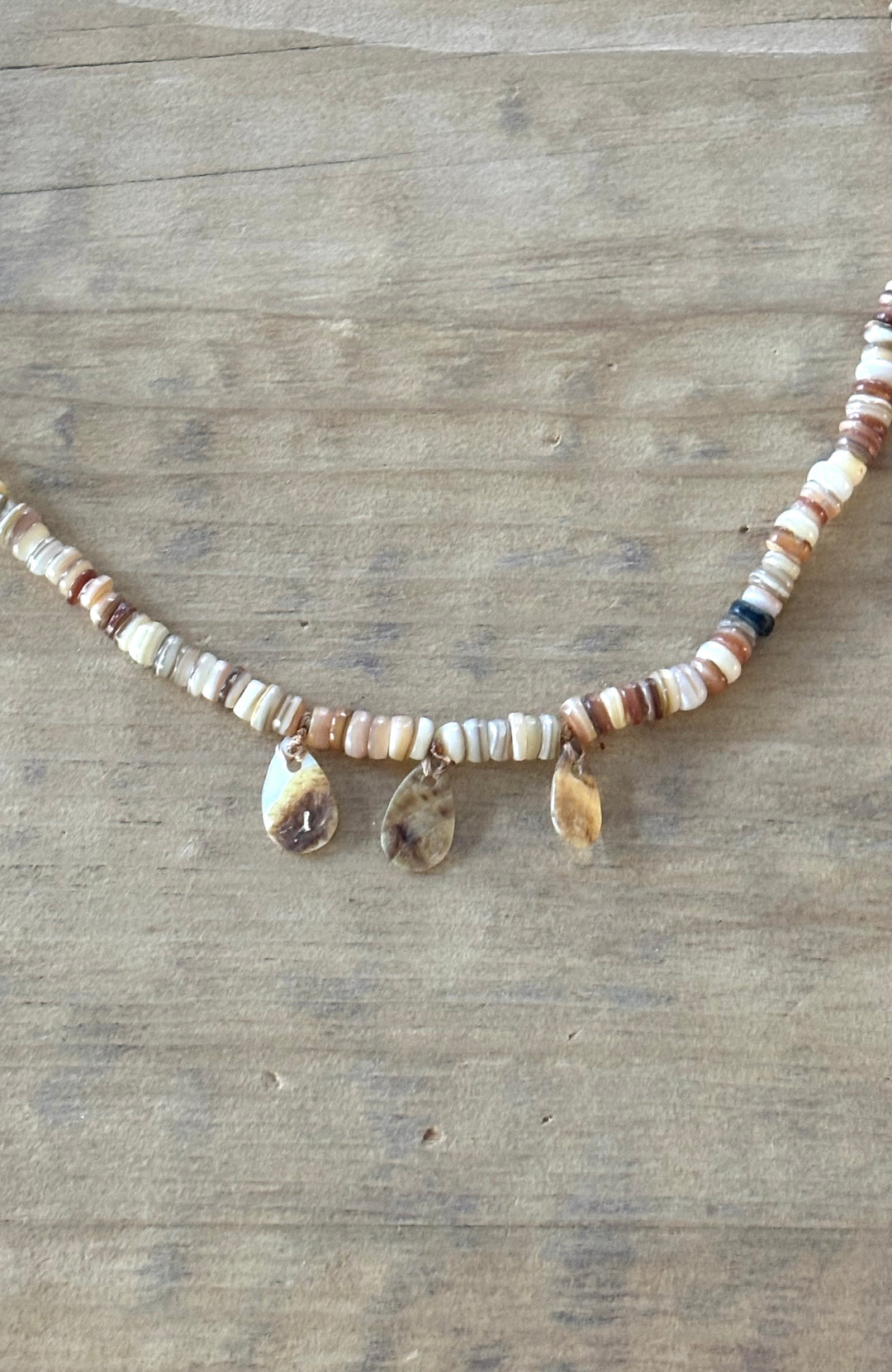 Akoya Shell Choker