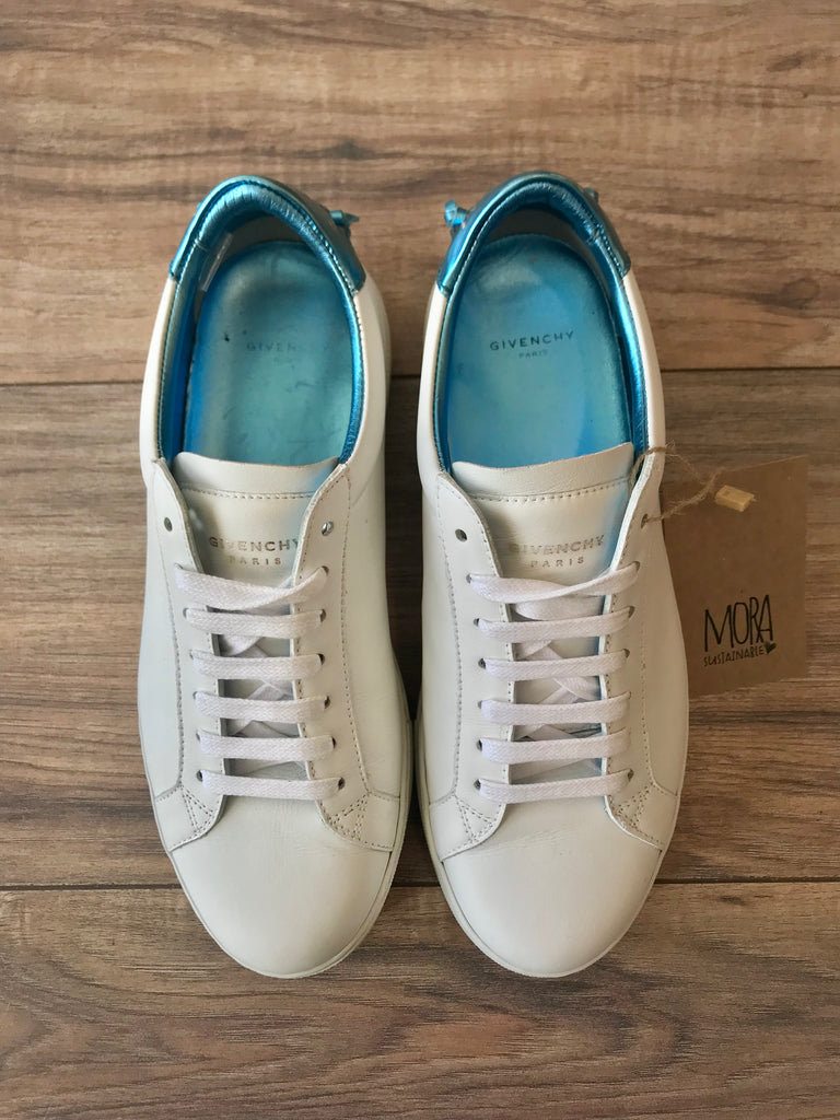 Pre-Loved Givenchy Sneakers