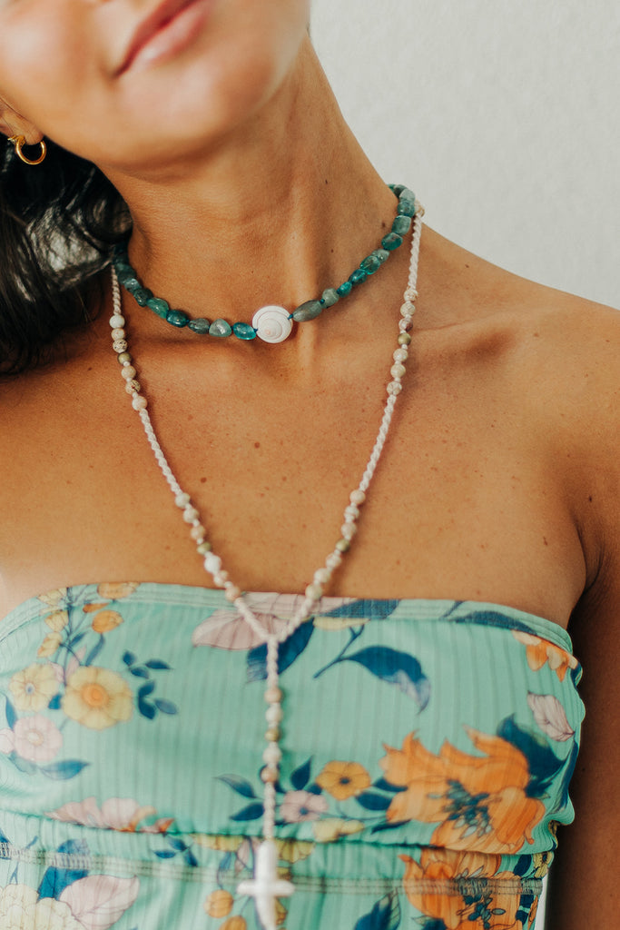 Malibu Chocker