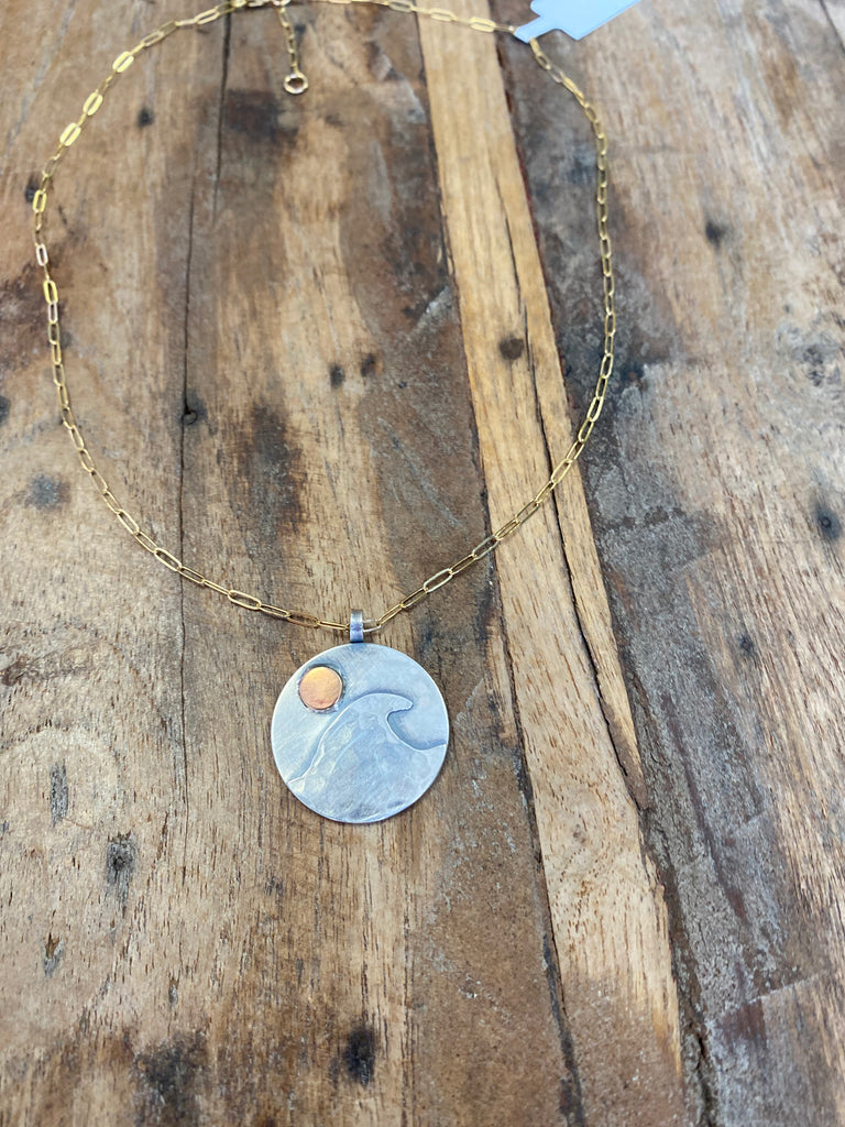 Waves Lover Necklace