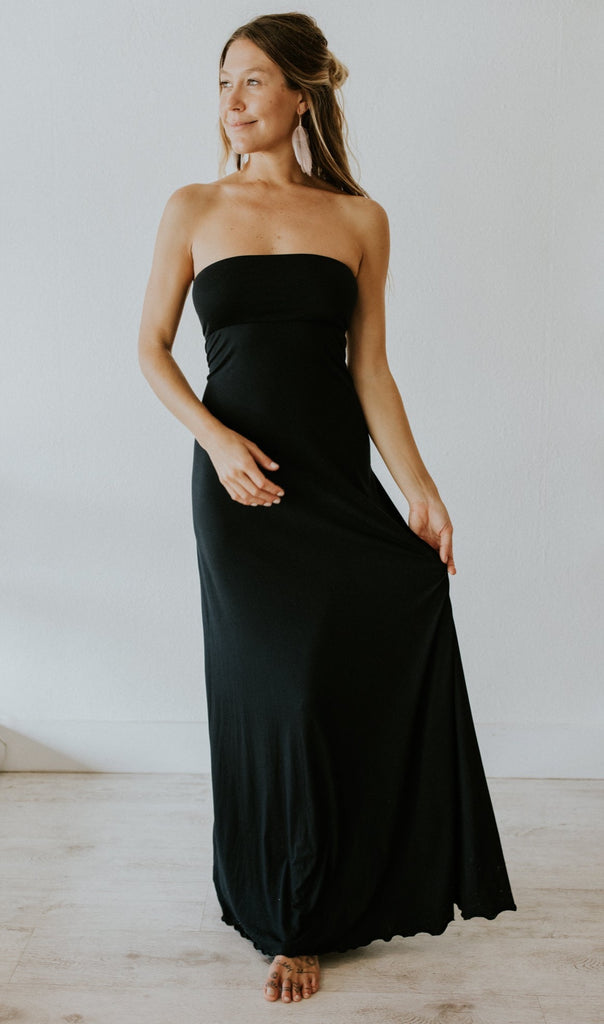 Nightlife Maxi Dress